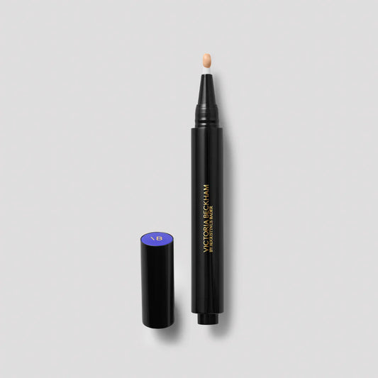 Victoria Beckham The Concealer Pen with TFC8®