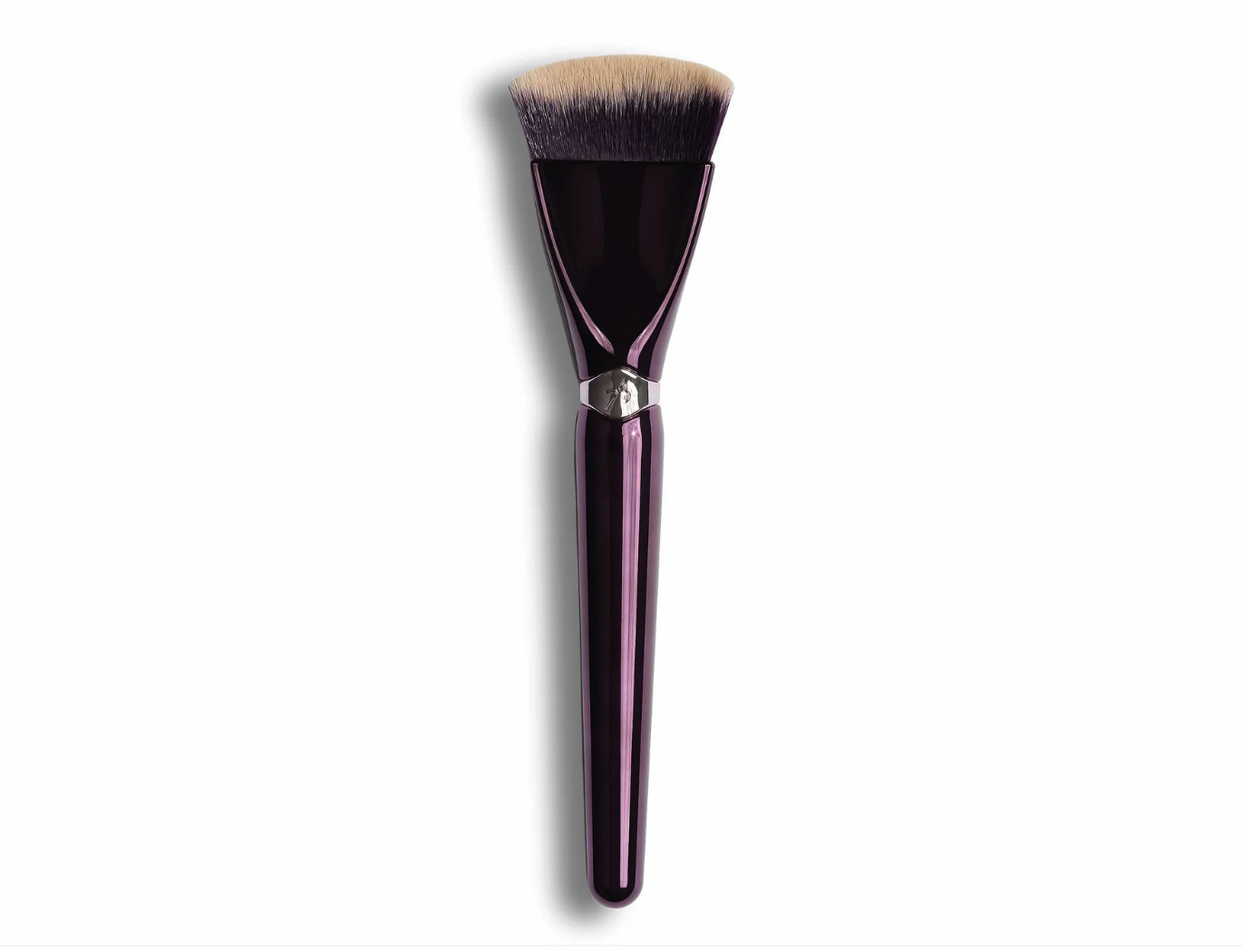 Anisa Beauty Crescent Contour Brush