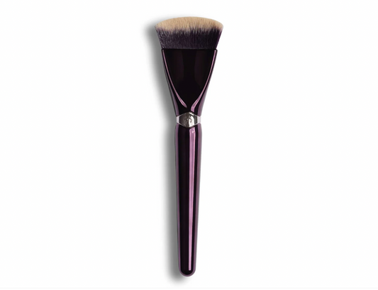 Anisa Beauty Crescent Contour Brush